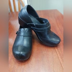 Dansko Shoes, Size 38